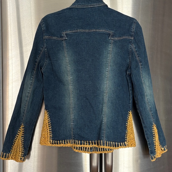 Sandro Women’s Blue Embroidered Denim Jacket - Picture 8 of 8